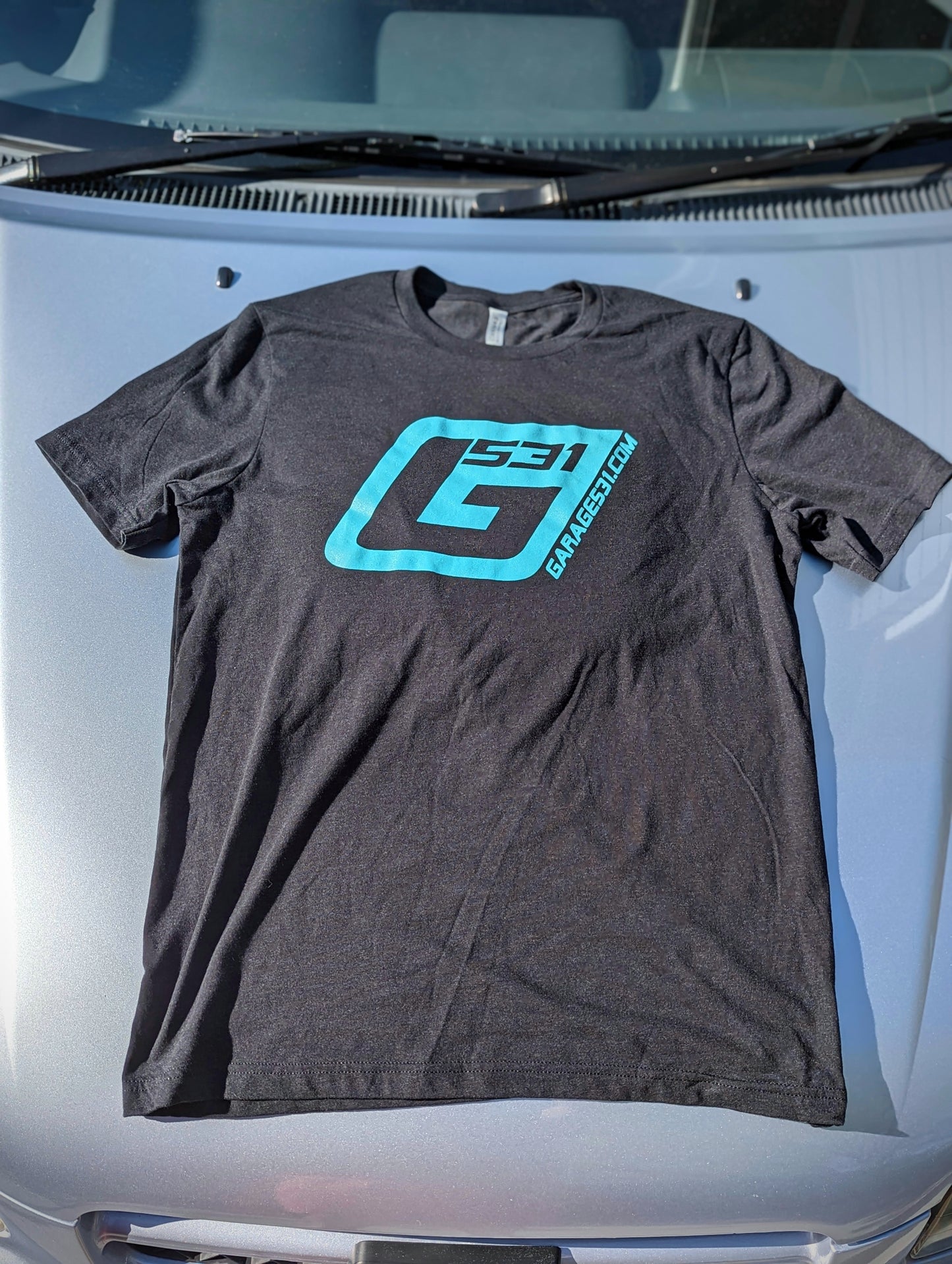 G531 - Black Tee Jade Logo