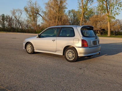 1996 Toyota Starlet Glanza V