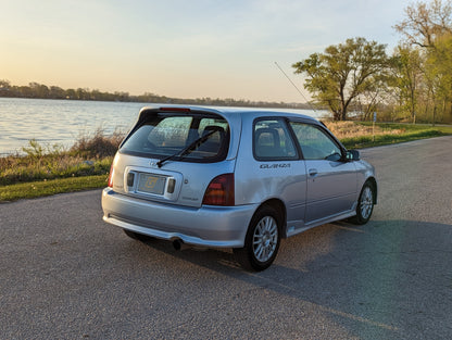 1996 Toyota Starlet Glanza V